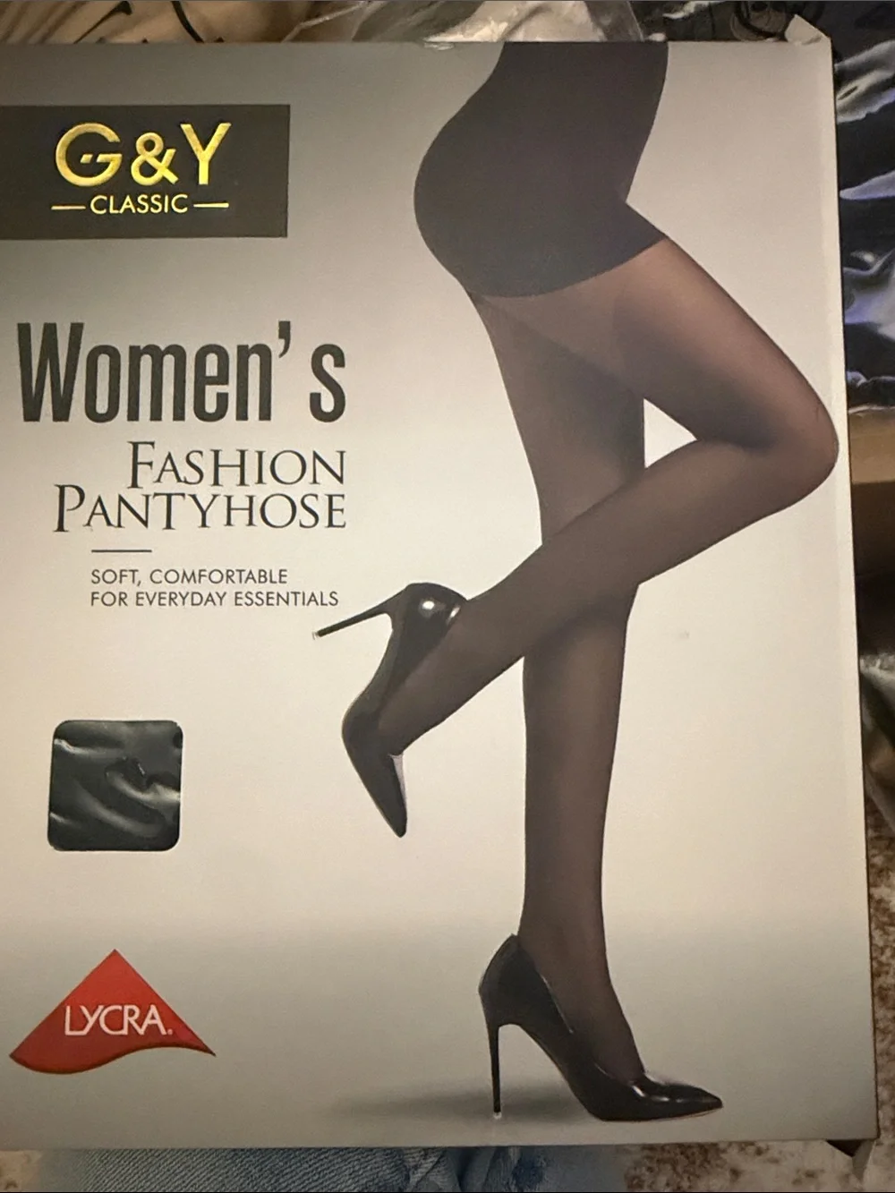 Classic Black Sheer Control Top Pantyhose - 3 Pack